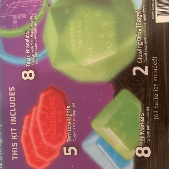 NEW Starlux Games Capture the Flag REDUX Outdoor Game - Picture 5 of 7